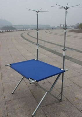 臨海市金蘋果塑鋼制品廠新品解析 多功能折疊飾品展示架，賦能夜市地攤經濟